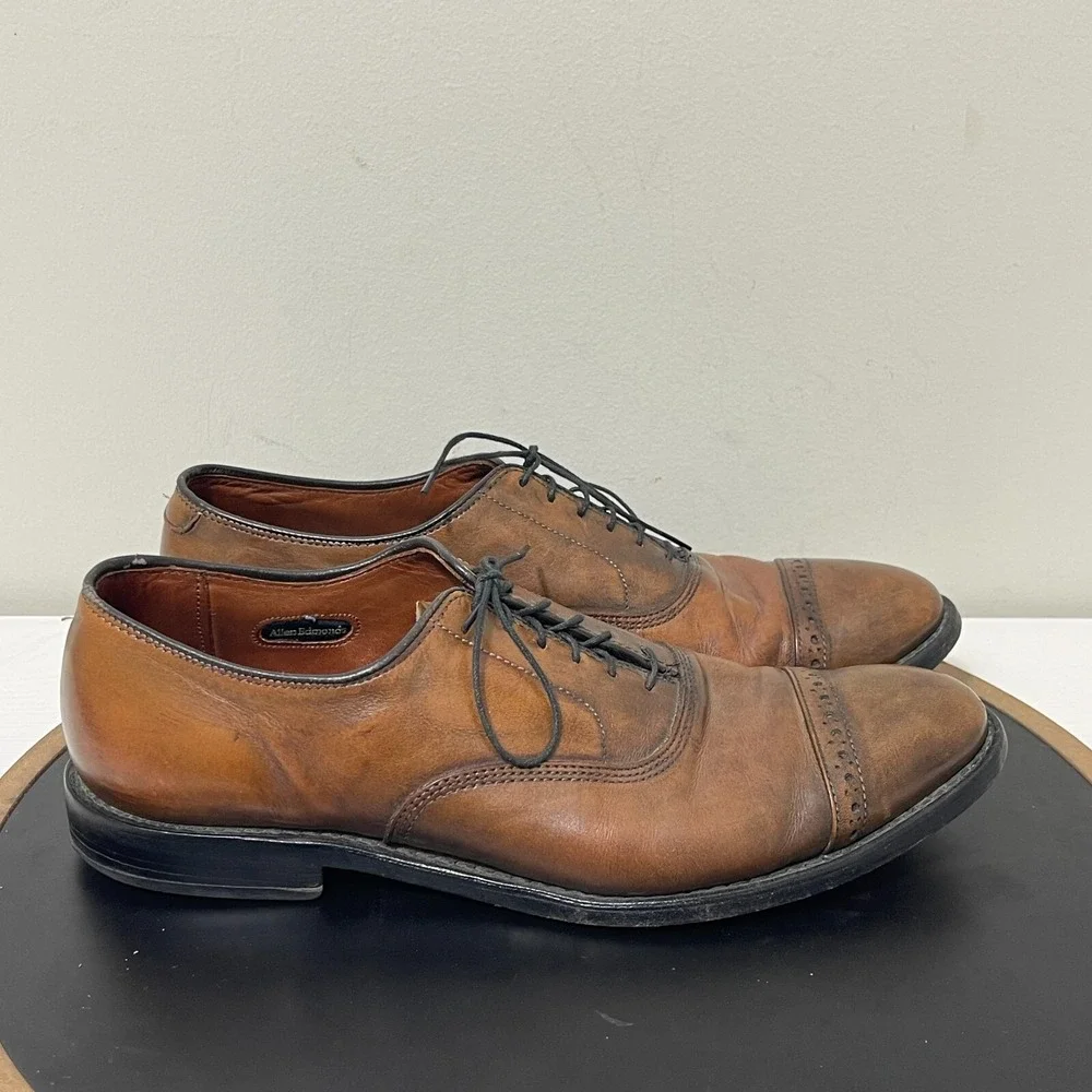 Allen Edmonds Fifth Avenue Men 9.5 C Oxford Cap Toe Brown Leather Quiet Luxury